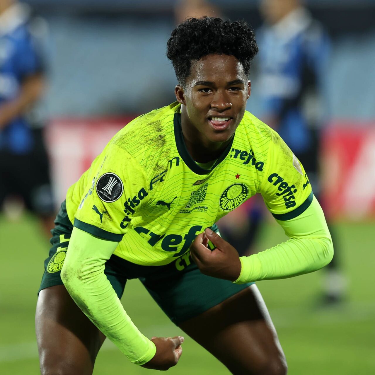 Gol Kong de Endrick pega uruguaios do Liverpool de surpresa e choca