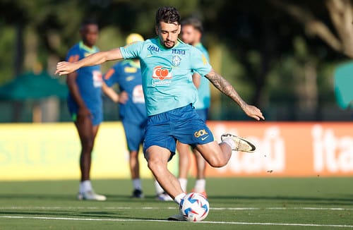 Cerco se fecha para Paquetá na Iglaterra após acusação de envolvimento em aposta: julgamento será marcado