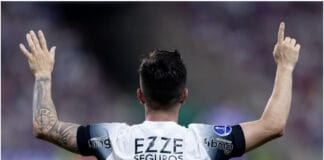 Corinthians joga bem e confirma boa fase nas Copas, bate o Fortaleza e se aproxima da semifinal da Sul-Americana