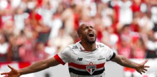 Fagner e André Ramalho são responsáveis pela derrota do Corinthians para o São Paulo