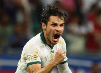 Raphael Veiga deixa o Palmeiras após oito anos e 11 títulos: meia vai jogar no América, do México