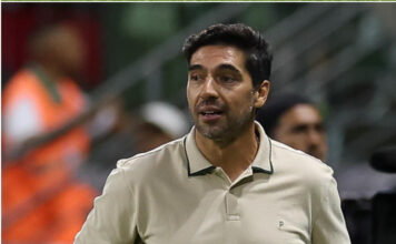Abel tem 10 dias para melhorar a pontaria do Palmeiras e acertar os erros que teve contra o Corinthians
