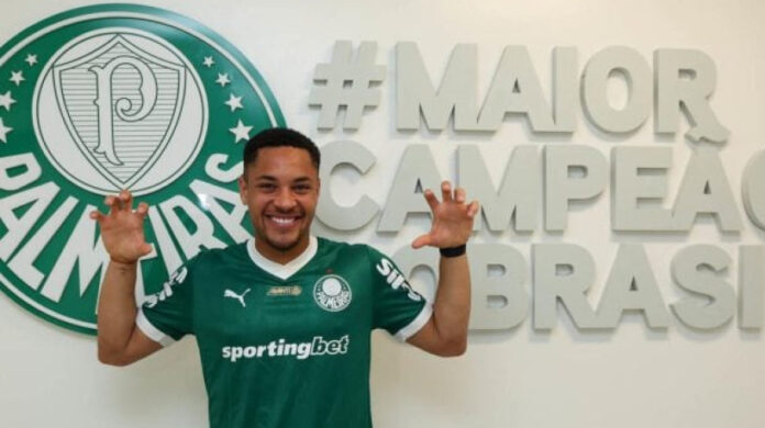 Vitor Roque 9 Palmeiras