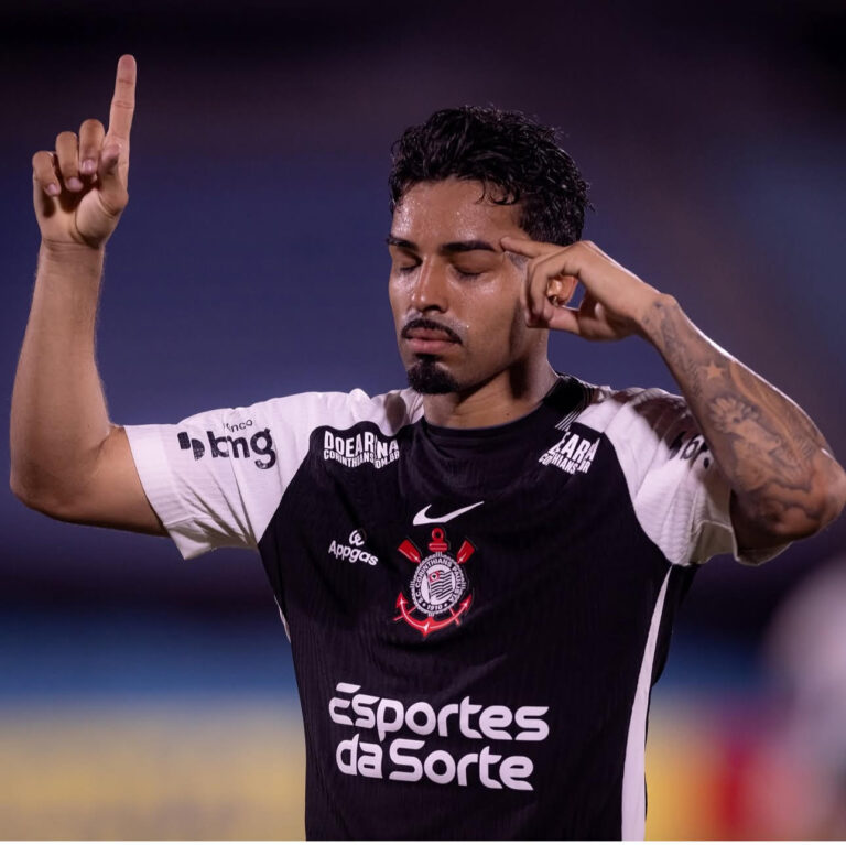Corinthians vence com gol de bico e segue vivo na Sul-Americana. Até quando ninguém sabe…