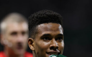 Estêvão começa a arrancar lágrimas do torcedor do Palmeiras: ídolo e artilheiro aos 18 anos