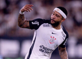 Corinthians encaminha renovação de Memphis com redução salarial de R$ 4 milhões para R$ 2 milhões