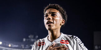 Robinho Jr. é emprestado pelo Santos ao Genoa, da Itália, e segue os passos do seu pai na Europa aos 18 anos