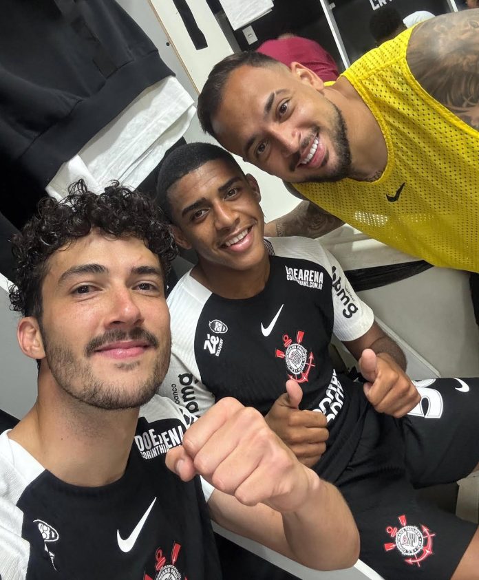Gustavo Henrique Gui e Maycon Timao
