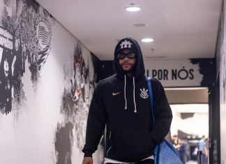 Corinthians empata e aumenta pressão para jogo com o Palmeiras