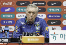 Neymar está na lista de 55 nomes que a CBF entregou à Fifa, mas no fim da fila para a Copa