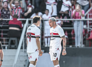 Por que o São Paulo perdeu para o Palmeiras após abrir 2 a 0?