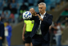 Crespo abre o jogo sobre a diretoria, Alisson, o empate em Itaquera, Calleri e Lucas…