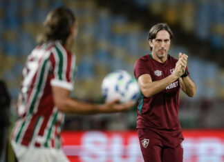 Enquanto acerta os detalhes com Hulk, Fluminense encara o Bolivar na altitude de La Paz