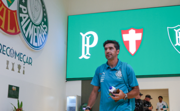 Uma vergonha histórica. Palmeiras cai de quatro e sofre a pior derrota da era Abel Ferreira