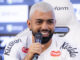 Gabigol marca contra o Corinthians, mas detona a bola do Paulistão: ‘horrível’