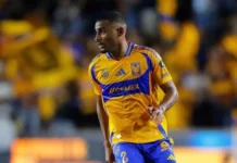 Com Nino mais distante, Abel pede ao Palmeiras para buscar outras opções para a zaga