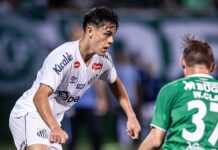 Santos é goleado pela Chapecoense na estreia do time no Campeonato Brasileiro