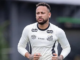 Neymar tem o direito de não jogar no gramado sintético do Nubank Parque contra o Palmeiras?