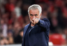 Florentino Pérez quer reviver Mourinho no comando do Real Madrid, como em 2010/13