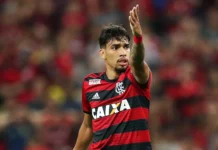 Flamengo ganha do Vitória, mas ainda está longe do que pode render, assim como Paquetá