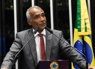 Romário negocia com a CazéTV para comentar a Copa do Mundo e reforçar cobertura da seleção