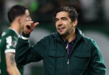 Abel exalta resiliência e reflete sobre continuidade: ‘Em outro clube, eu teria sido despedido’