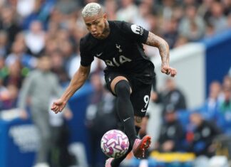 Tottenham, um dos clubes mais ricos do mundo, caminha para a segunda divisão na Inglaterra