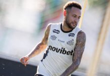 Torcida organizada faz pacto de blindagem com elenco do Santos