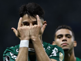 Palmeiras sofre mais do que o esperado no Allianz, mas encontra a vitória no brilho de Flaco