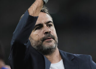 Artur Jorge ganha força no Cruzeiro e ataca de ‘manager’ para reforçar o time na janela