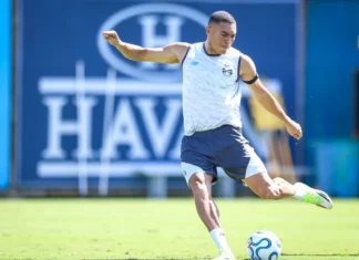 De olho na liderança na Sul-Americana, Grêmio aposta no poder de fogo de Carlos Vinícius