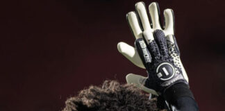 Pelada na Bahia, digna de entrar para o livro dos recordes da ruindade, coloca Corinthians no Z4