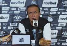Cuca admite medo de rebaixamento no Santos, pede socorro e cobra jogadores e reação imediata