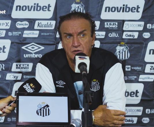 Cuca admite medo de rebaixamento no Santos, pede socorro e cobra jogadores e reação imediata