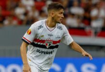 Roger Machado começa a quebrar a cabeça para montar o São Paulo na maratona de jogos