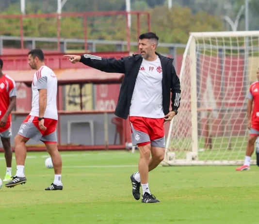 Pezzolano admite ano duro, barra Alan Patrick e muda estilo de jogo para salvar o Inter