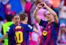 Barcelona arrasa o Lyon e sacramenta nova era no futebol feminino na Europa Barcelona A atacante polonesa Ewa Pajor manda coraçãozinho para a torcida após marcar o primeiro dos seus dois gols