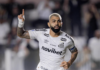 Santos bate Cuenca, dá adeus a Neymar e fica com vaga milagrosa no playoff da Sul-Americana