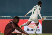 De possível negociável, Felipe Anderson aproveita chance e comanda a goleada do Palmeiras contra a Jacuipense