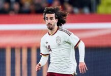 Da cabeleira vermelha à tatuagem: Cucurella e o pacto pelo título da Copa Real Madrid Lateral esquerdo do Chelsea, Cucurella é um dos sete jogadores da Fúria que atuam na Premier League