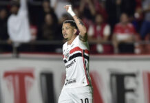 Empate, novo técnico e velhos problemas. São Paulo escapa de uma tragédia na estreia de Dorival
