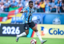 Grêmio segura Amuzu contra o Santos enquanto atacante projeta Copa do Mundo