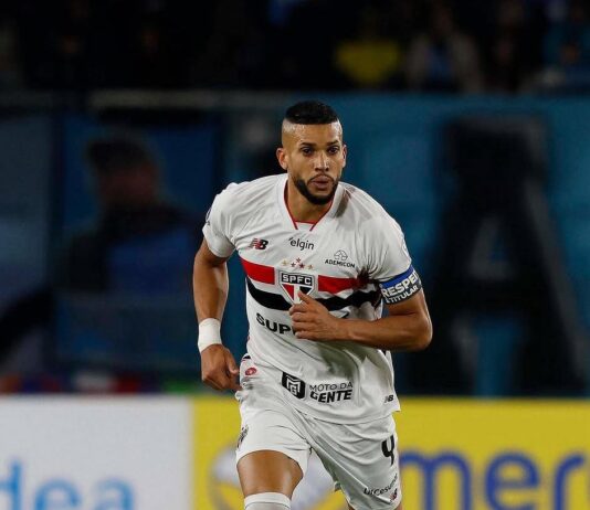 Dória pede rescisão do São Paulo após ameaças de morte nas redes por erros em jogos