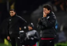 Diniz vive fase ‘paz e amor’ com o Corinthians na Libertadores e drama no Brasileirão