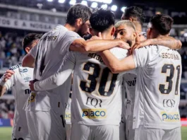 De herói a vilão: Gabigol marca, ajuda o Santos, mas é expulso após gesto obsceno na Vila