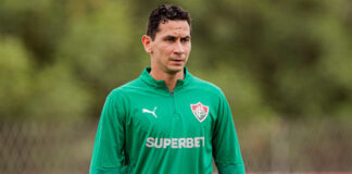 Ganso pede para não jogar mais pelo Fluminense e negocia saída para outro clube