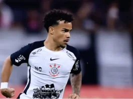 Kaio César desencanta na vitória do Corinthians por 3 a 1 contra o Grêmio e ganha elogios de Diniz