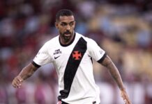 Cotado para a lista de Ancelotti, Paulo Henrique vira baixa no Vasco para enfrentar o Inter