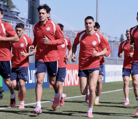 ‘Sextou’ com grupo da seleção brasileira em ação e Paraguai lutando pela sobrevivência na Copa