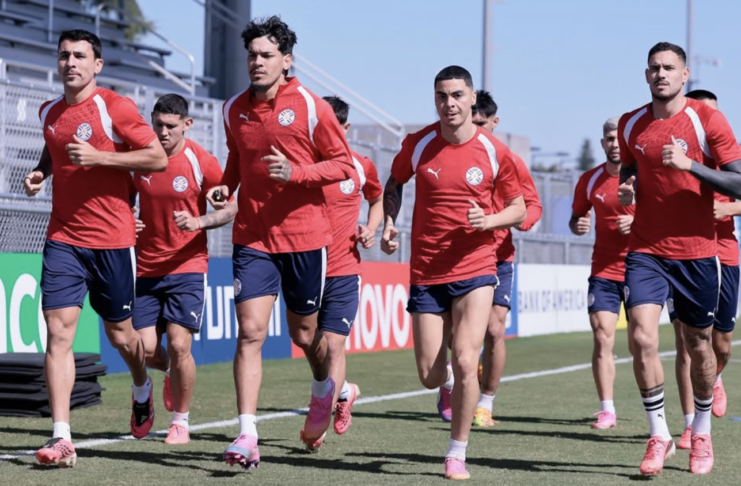 ‘Sextou’ com grupo da seleção brasileira em ação e Paraguai lutando pela sobrevivência na Copa